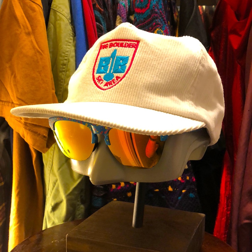 Vintage Corduroy Big Boulder snap back